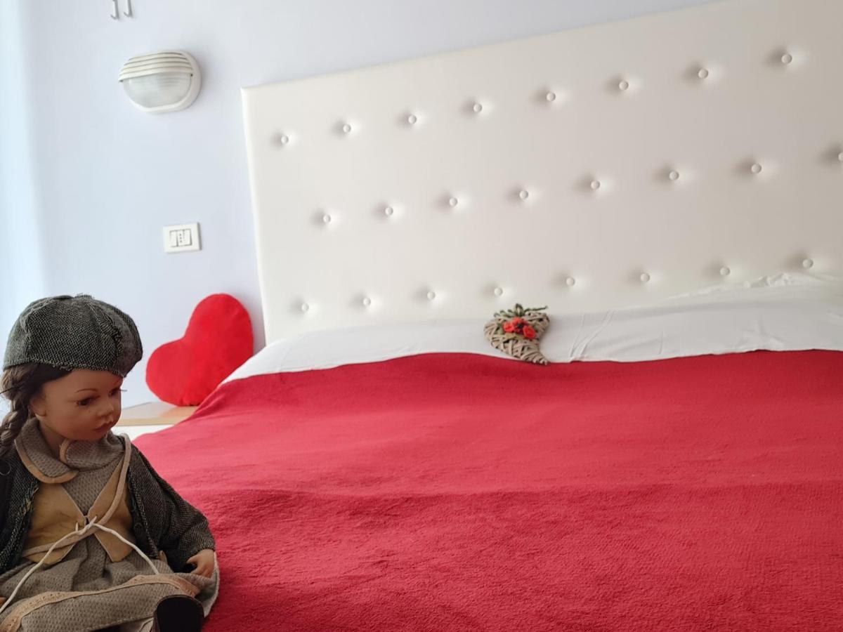 Hotel Marconi Miramare Rimini Eksteriør billede